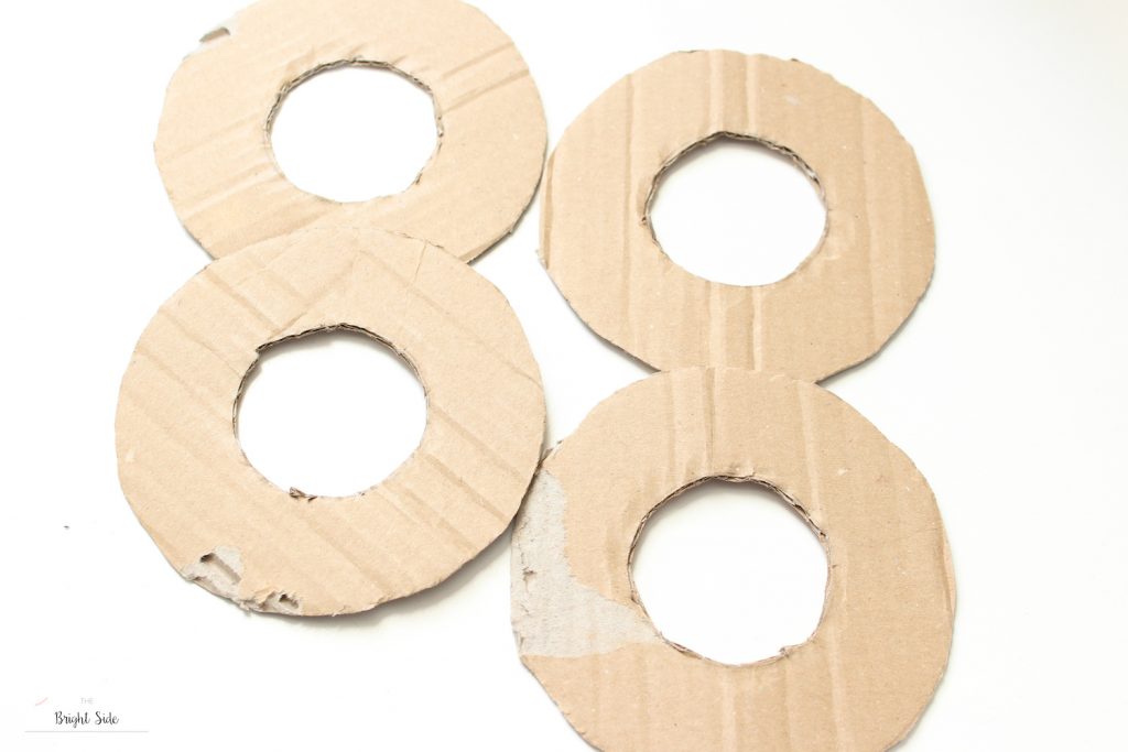 DIY Disney | Le bonnet à pompons oreilles de Mickey