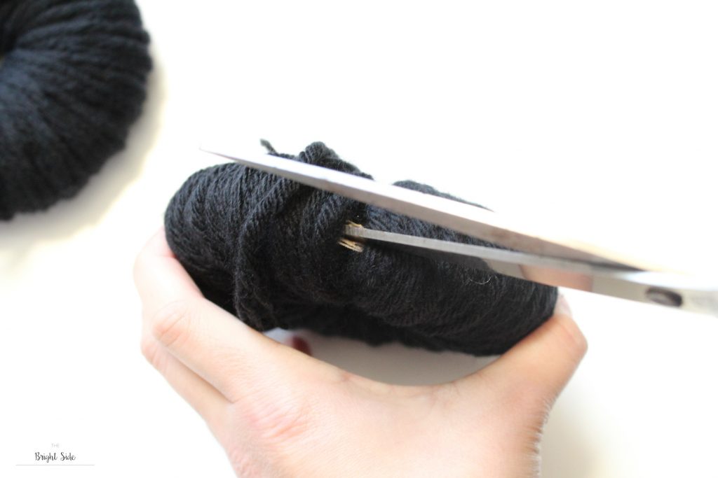 DIY Disney | Le bonnet à pompons oreilles de Mickey