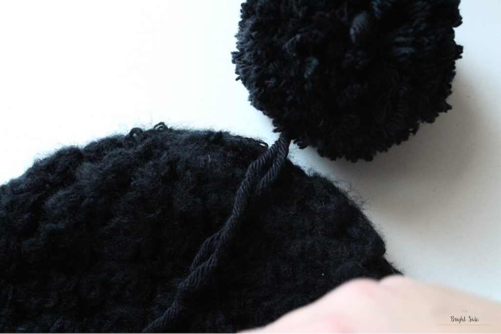 DIY Disney | Le bonnet à pompons oreilles de Mickey