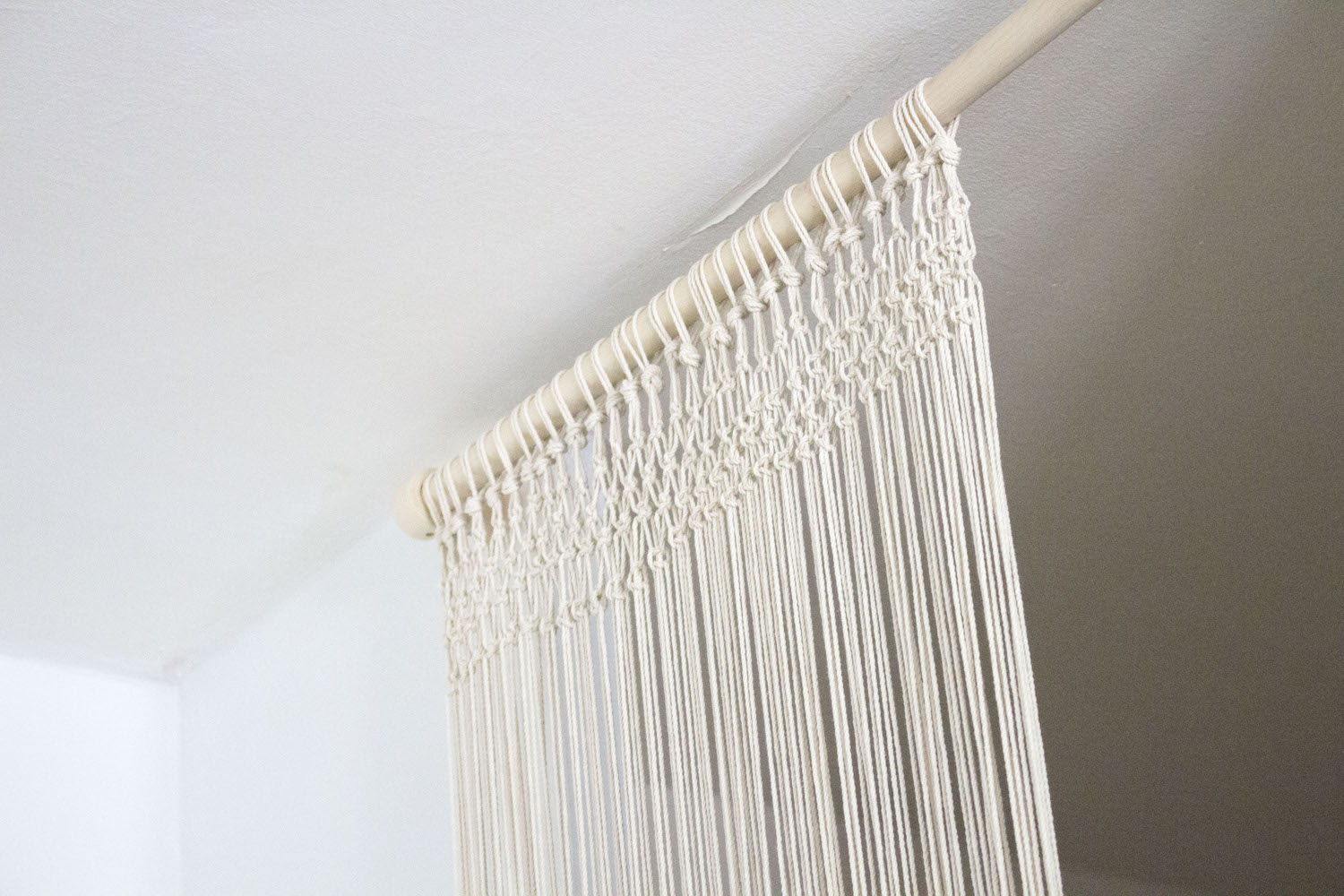 DIY rideau en macramé