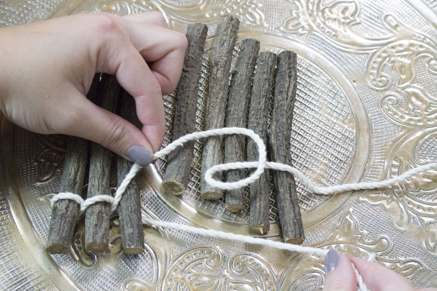 DIY d'automne - Décorations boisées : cadre, photophore...