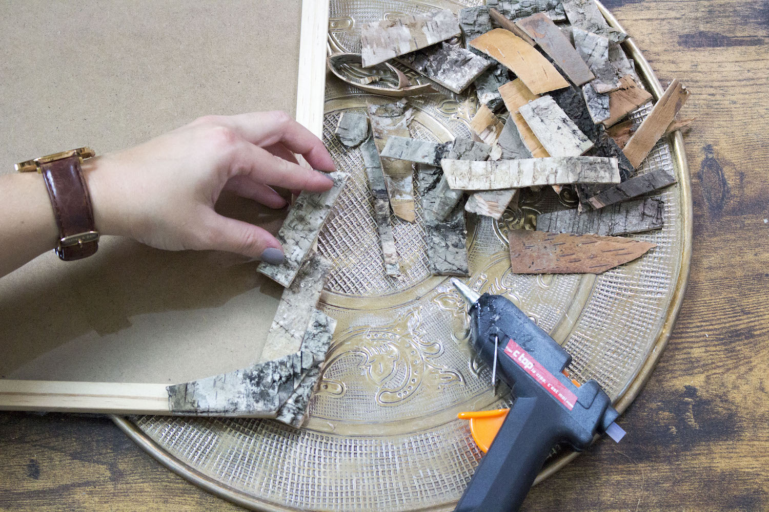 DIY d'automne - Décorations boisées : cadre, photophore...