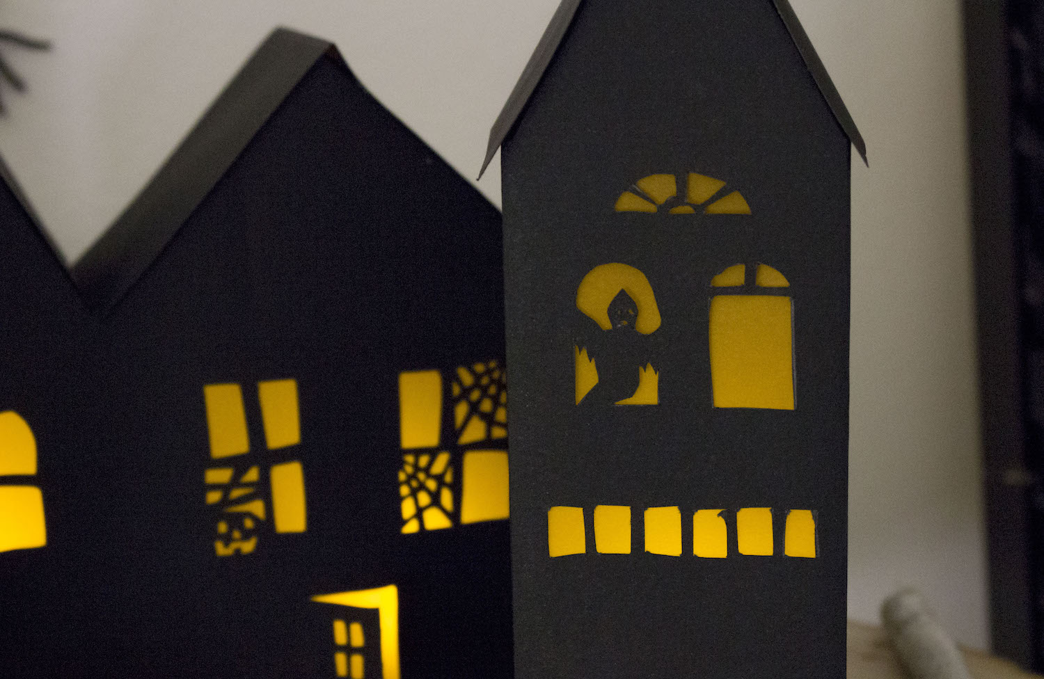 Photophores maisons hantées